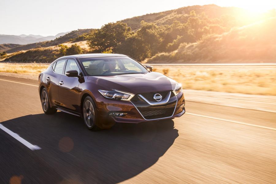  Nissan Maxima 2015 года  (фото 58 из 60)